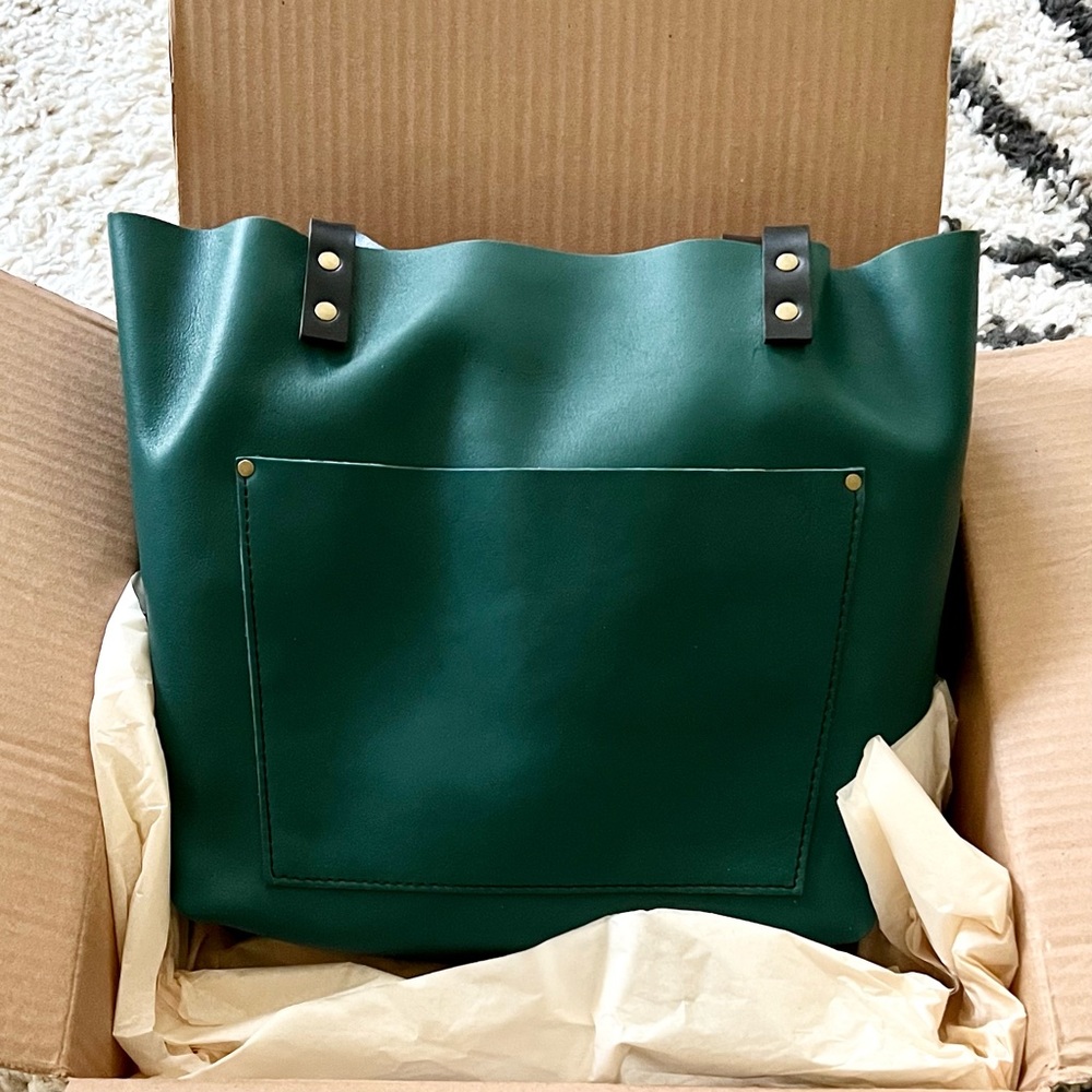 🚫SOLD🚫🦄 new portland leather • peacock large tote - Picture 4 of 10